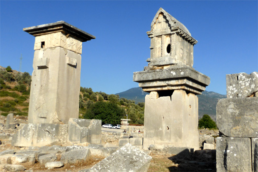 Pfeilergräber in Xanthos, N36 21.421 E29 19.137