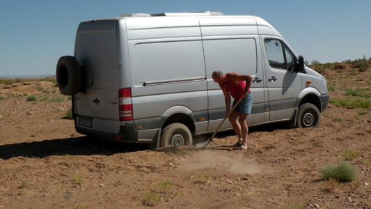 Wagen zu schwer. Boden zu weich.